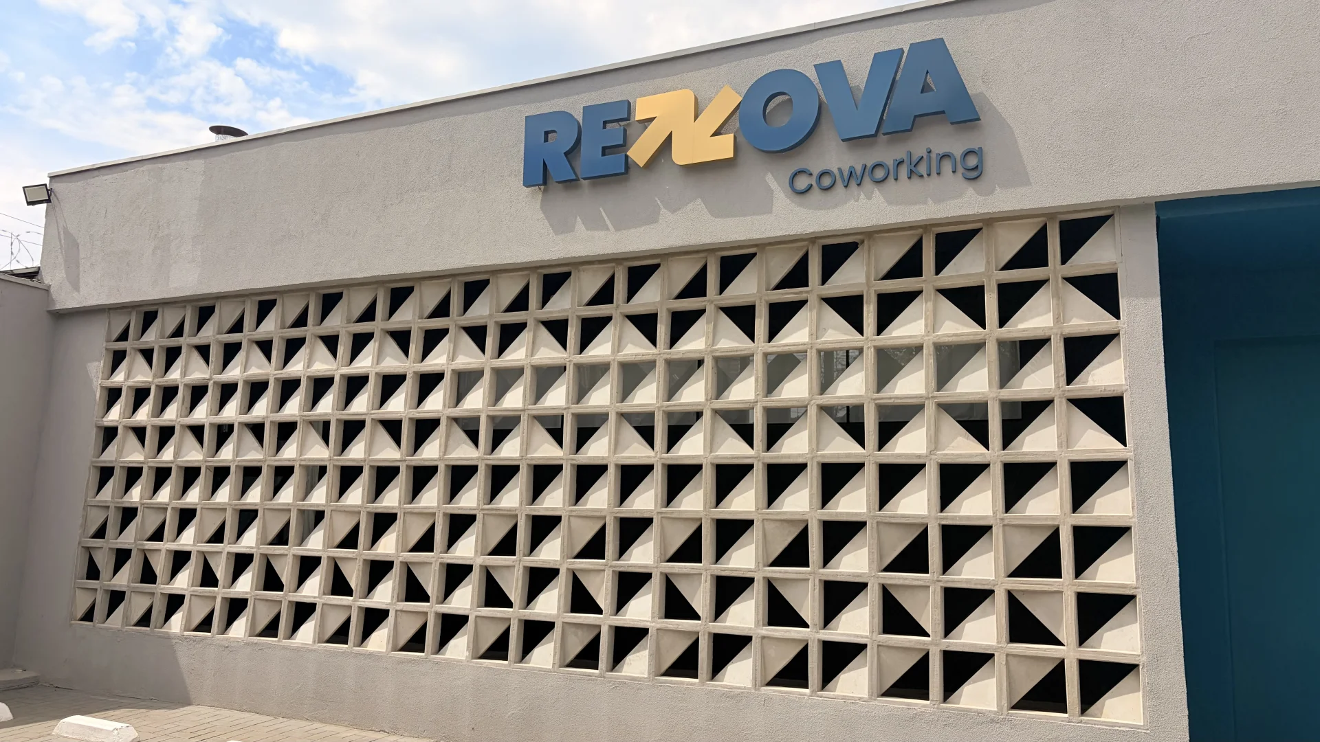 Coworking em Ribeirão Preto com salas de atendimento, salas de reuniões, Sala de Treinamentos e salas de Equipe